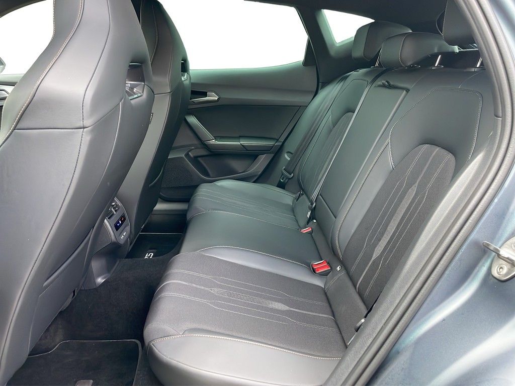 Cupra Formentor 2.5 TSI DSG 4Drive VZ5 DCC MATT*MATRIX