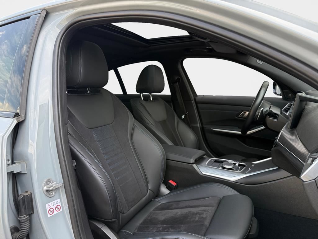 BMW 330i xDrive M Sport Pro AHK+Pano+ACC+Standhzg+