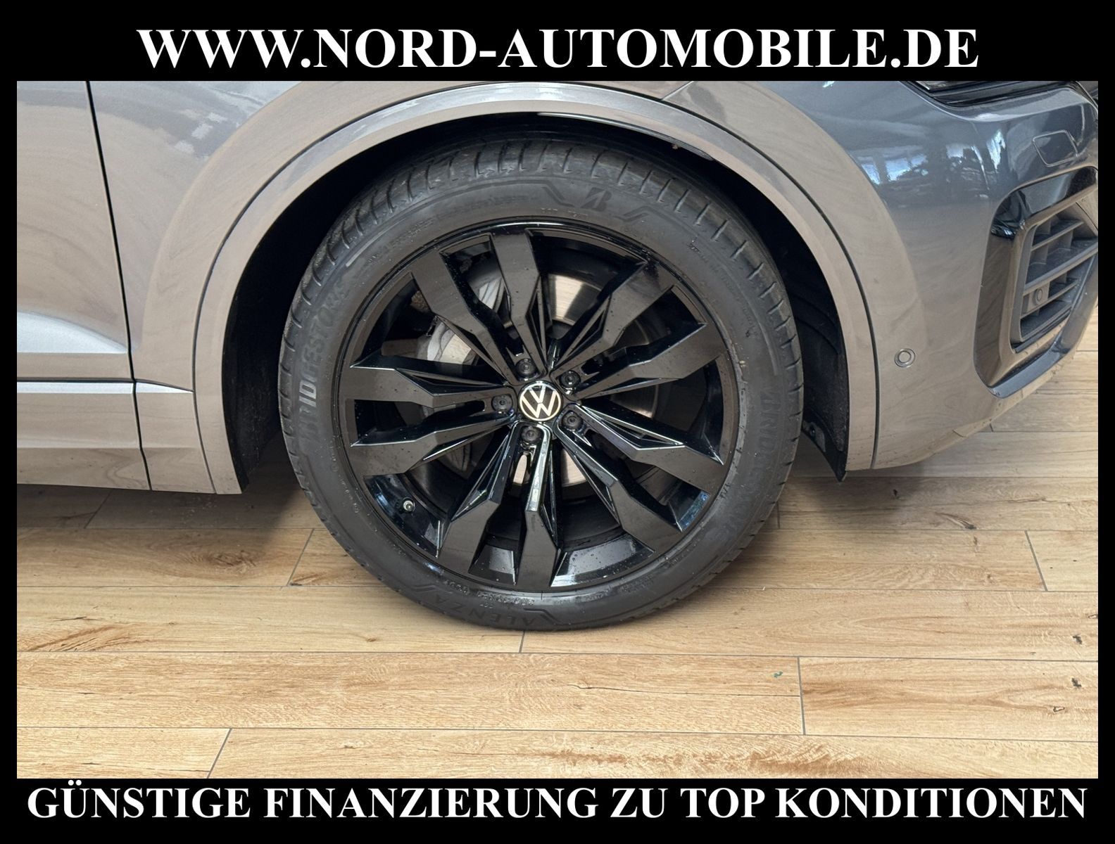 Volkswagen Touareg R-Line Black Style 4MOT 3.0 TDI DSG - Samsaru's Car Outlet