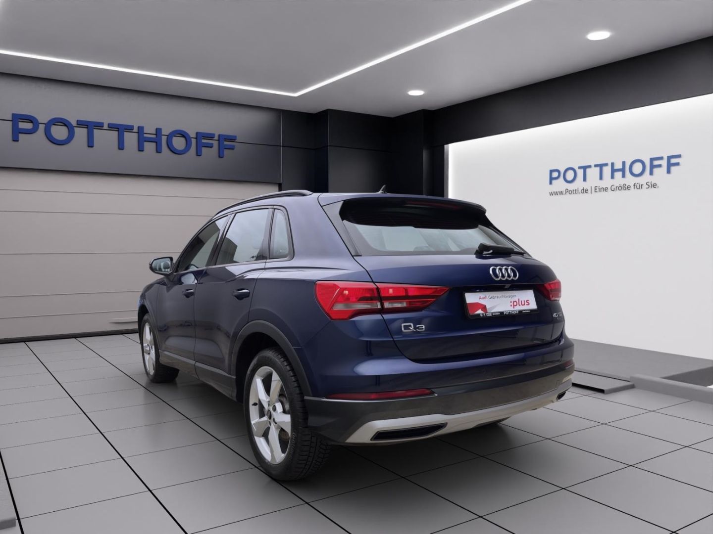 Audi Q3 40 TDI Q ADVANCED - Samsaru's Car Outlet