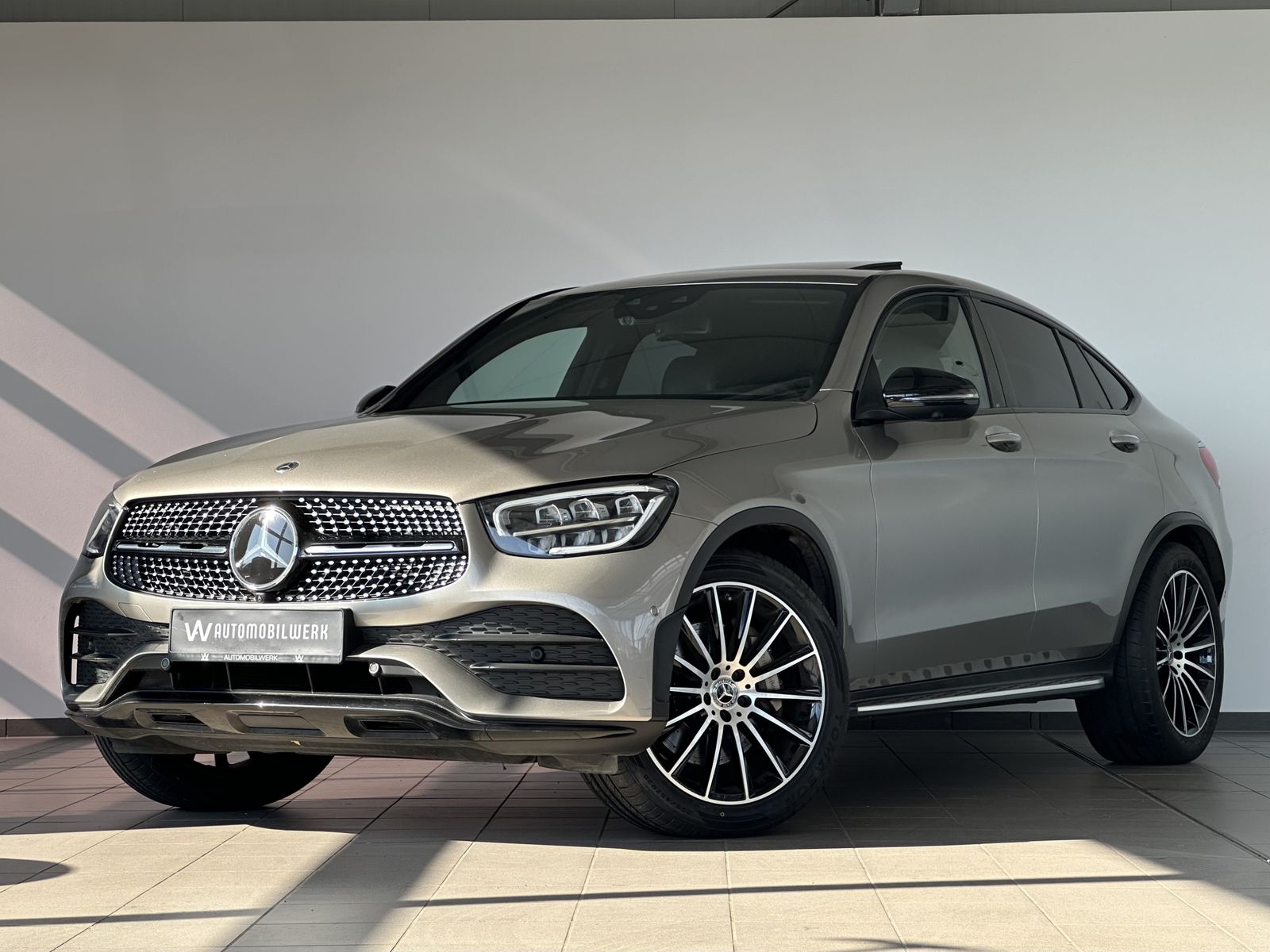 Mercedes-Benz GLC 300 d Coupe 4M |AMG |STH |SD |H-UP |360 |BUR