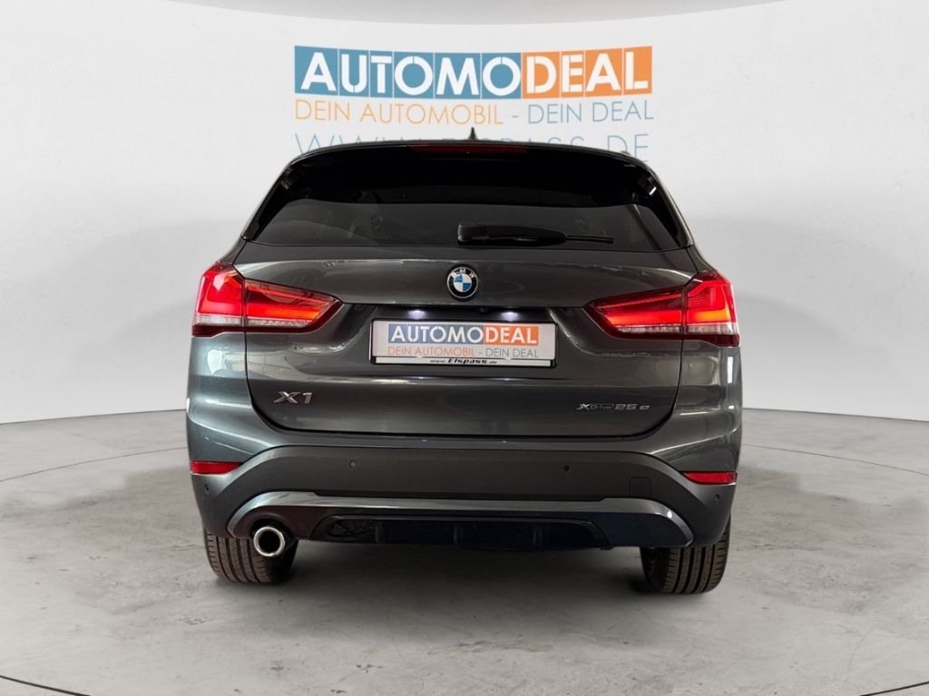BMW X1 Sport Line - Samsaru's Car Outlet