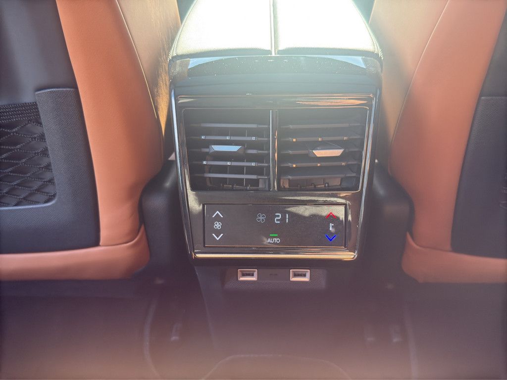DS Automobiles DS 7 Crossback E-Tense 300 4x4 Grand Chic Opera