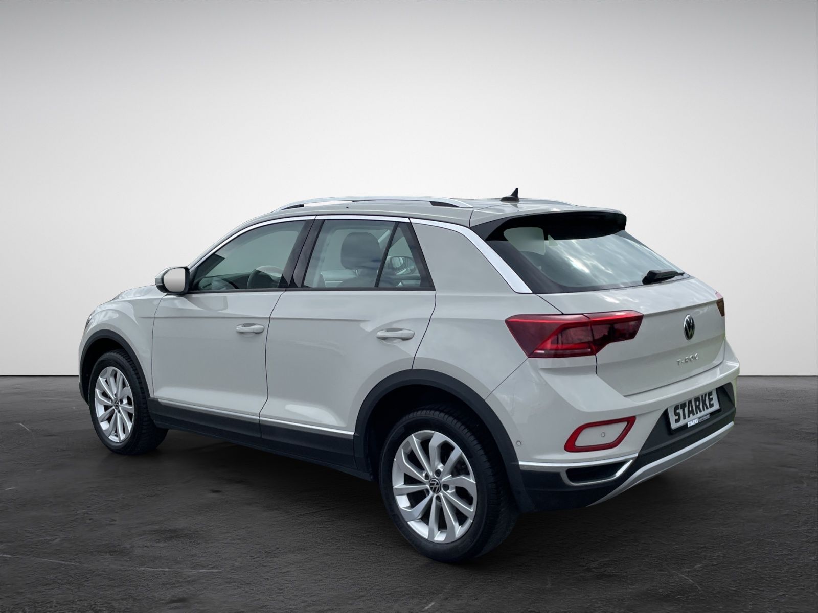 Volkswagen T-Roc 2.0 TDI DSG Style - Samsaru's Car Outlet