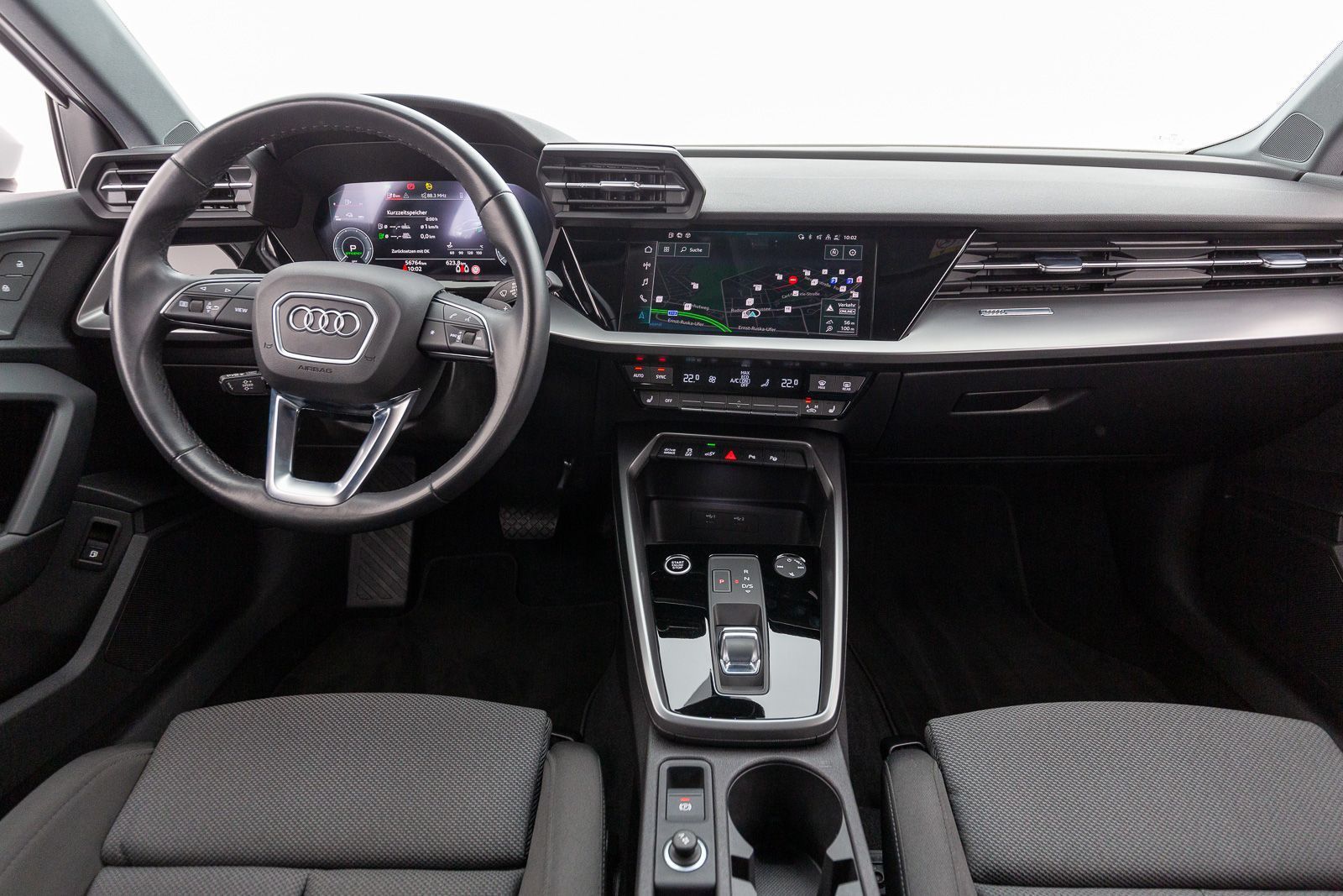Audi A3 Sportback advanced 40 TFSI e S tr. LED RFK