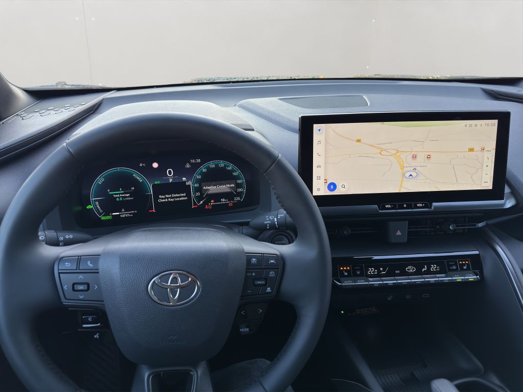 Toyota C-HR 1.8 Hybrid Team D Technik-Paket | Allwetter