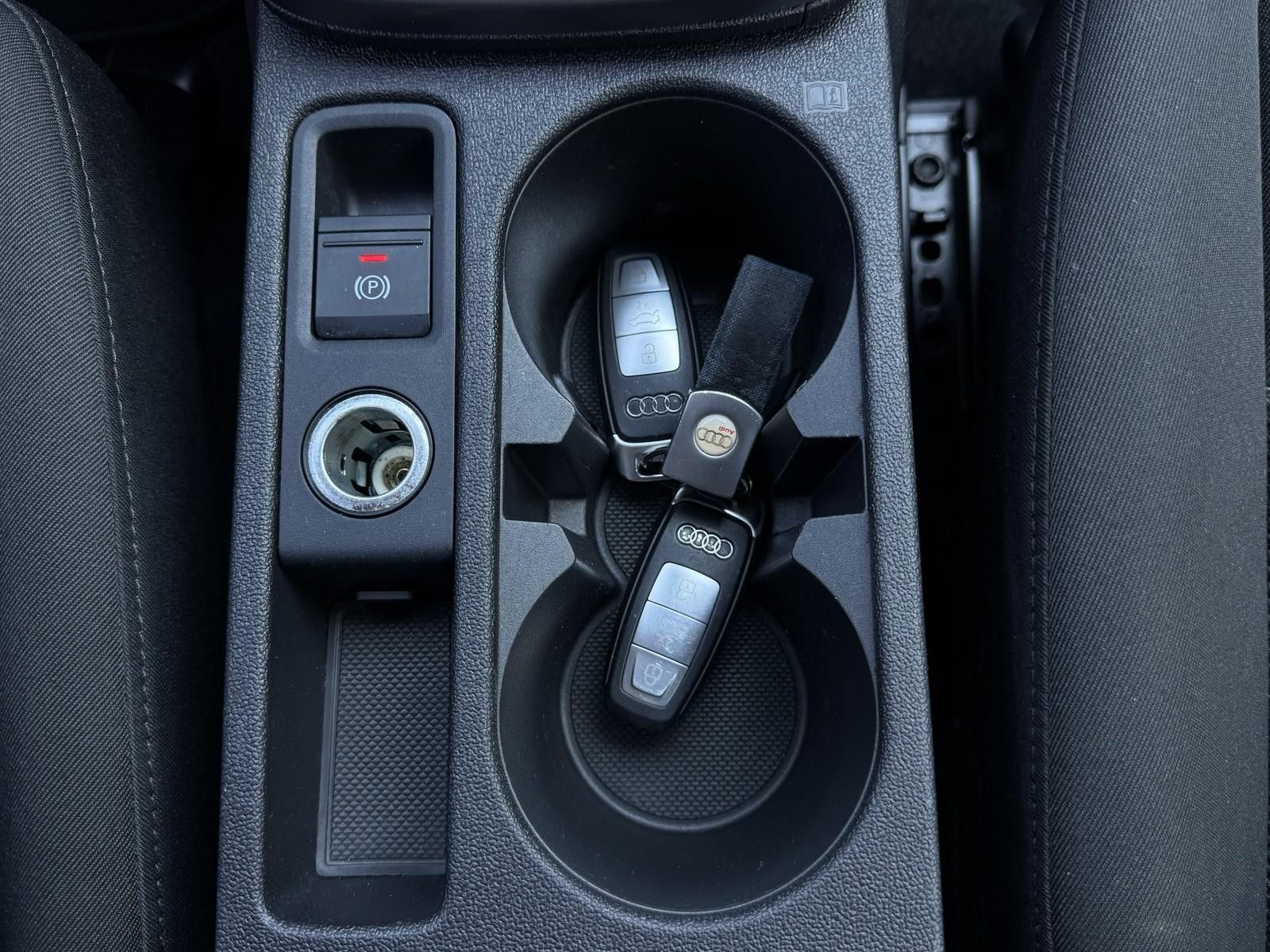 Audi A3 Sportback 40 TFSI e - Samsaru's Car Outlet
