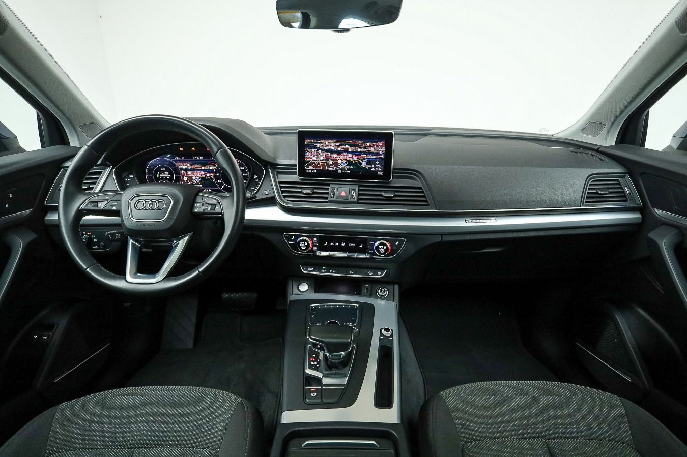 Audi Q5 50 TFSI e quattro - Samsaru's Car Outlet