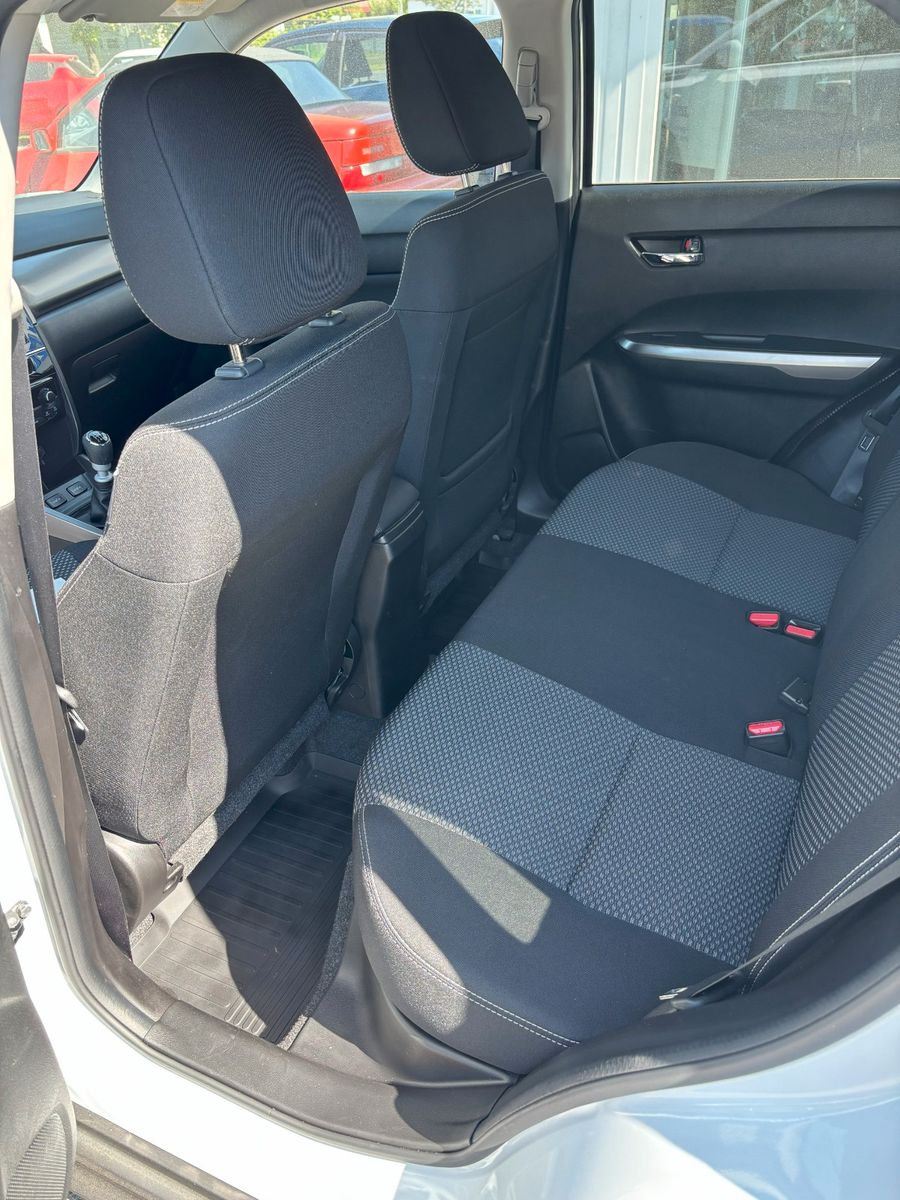 Suzuki Vitara 1.4 Mild-Hybrid 4x4 - Samsaru's Car Outlet