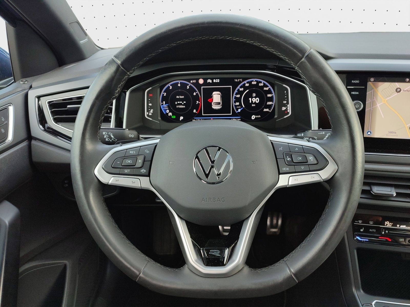 Volkswagen Taigo 1.5 TSI DSG R-Line - Samsaru's Car Outlet