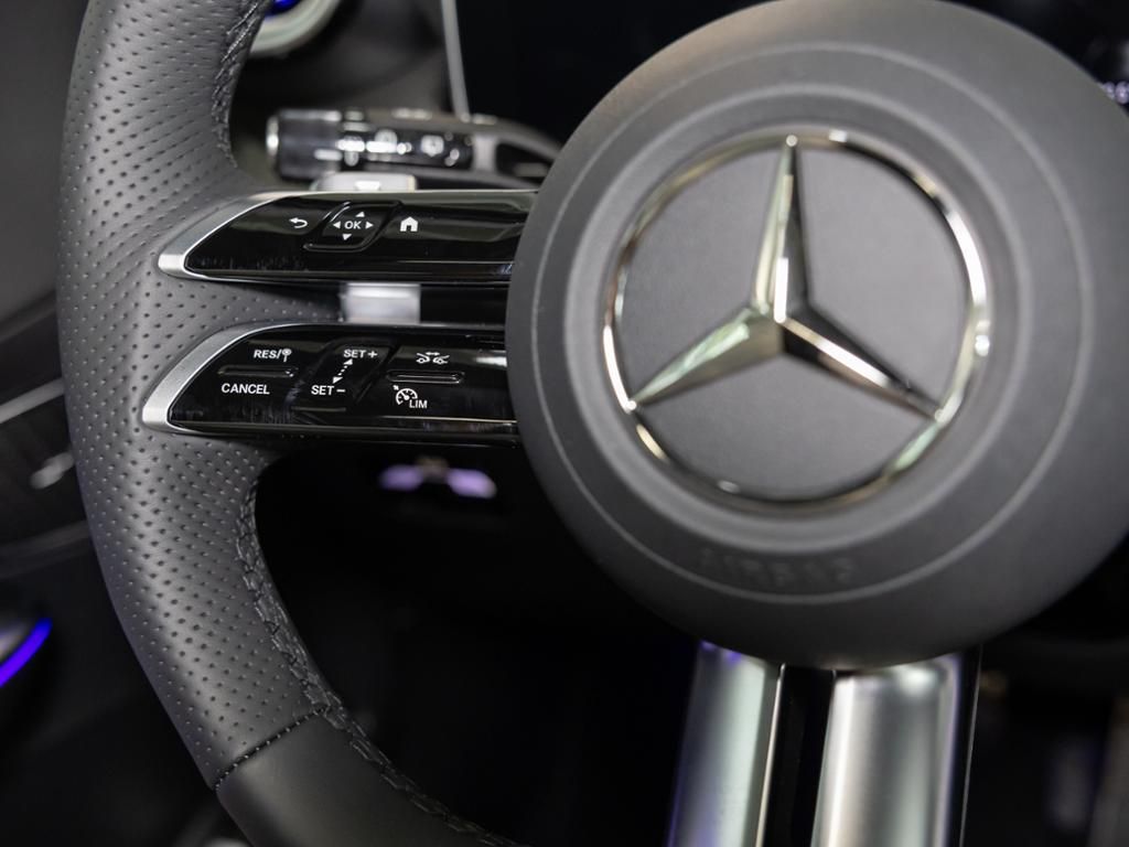 Mercedes-Benz GLC 200 d 4M AMG NIGHT MEMO 360 AHK DISTR KAMERA
