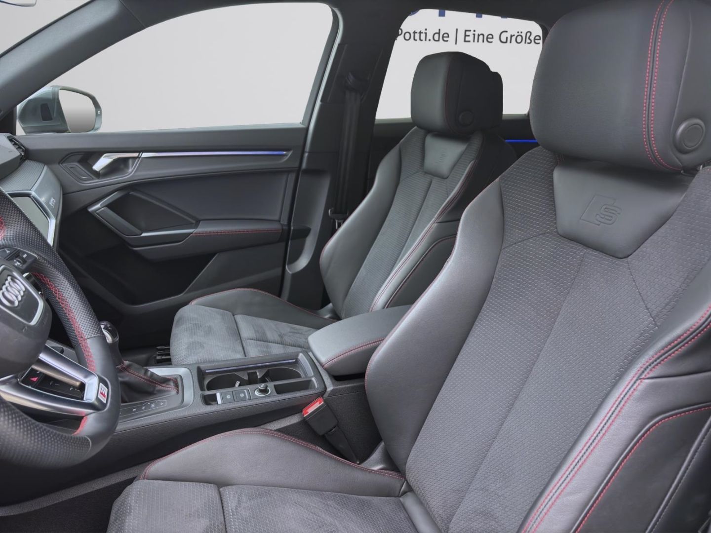 Audi Q3 40 TFSI Q S LINE - Samsaru's Car Outlet
