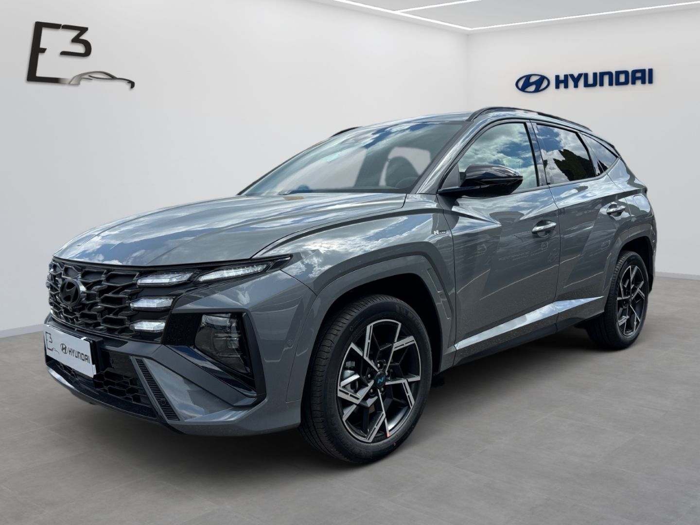 Hyundai Tucson Hybrid 2WD N Line - Samsaru's Car Outlet