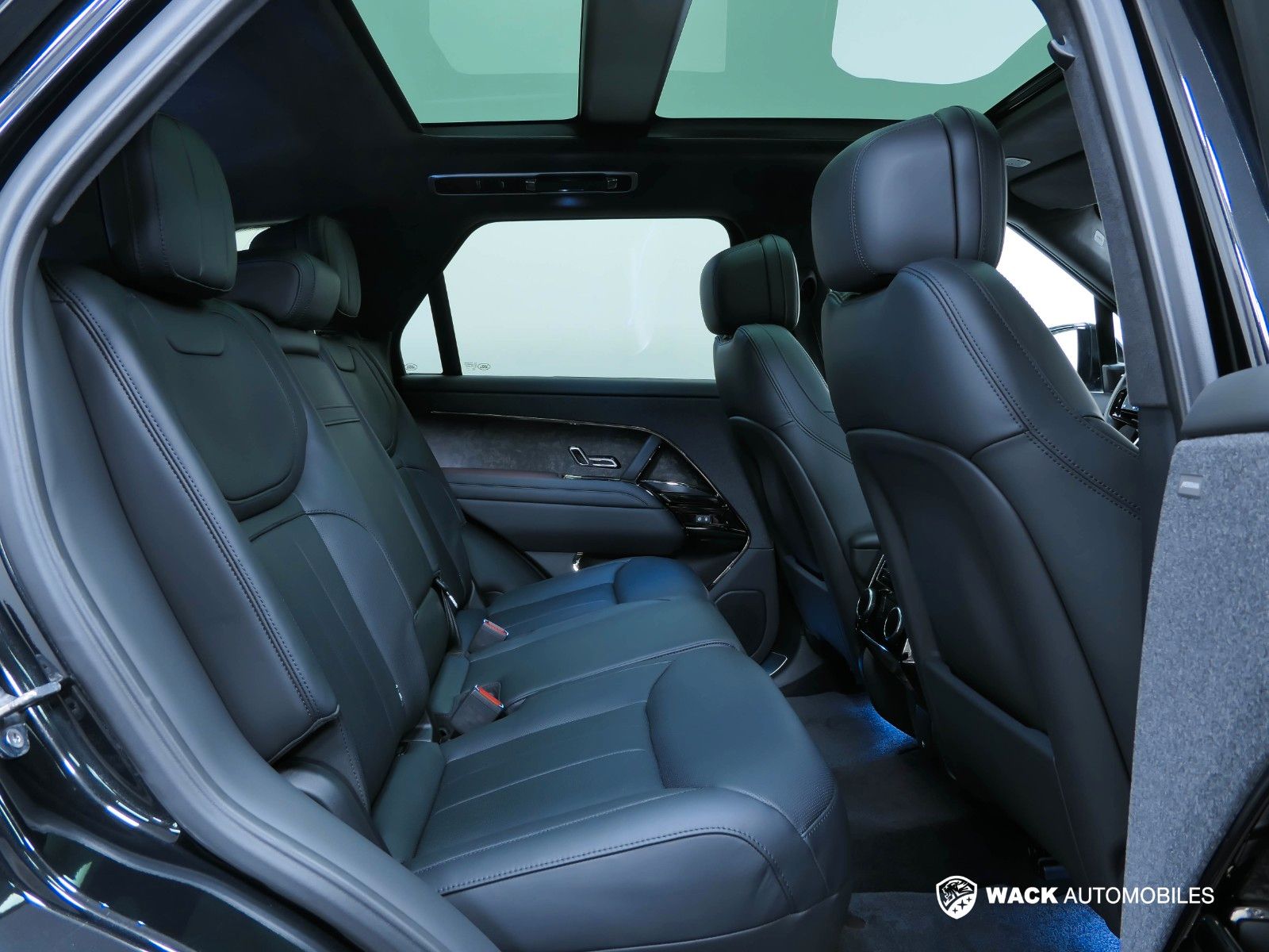 Range Rover Sport First Edition Hybrid - Samsaru's Car Outlet