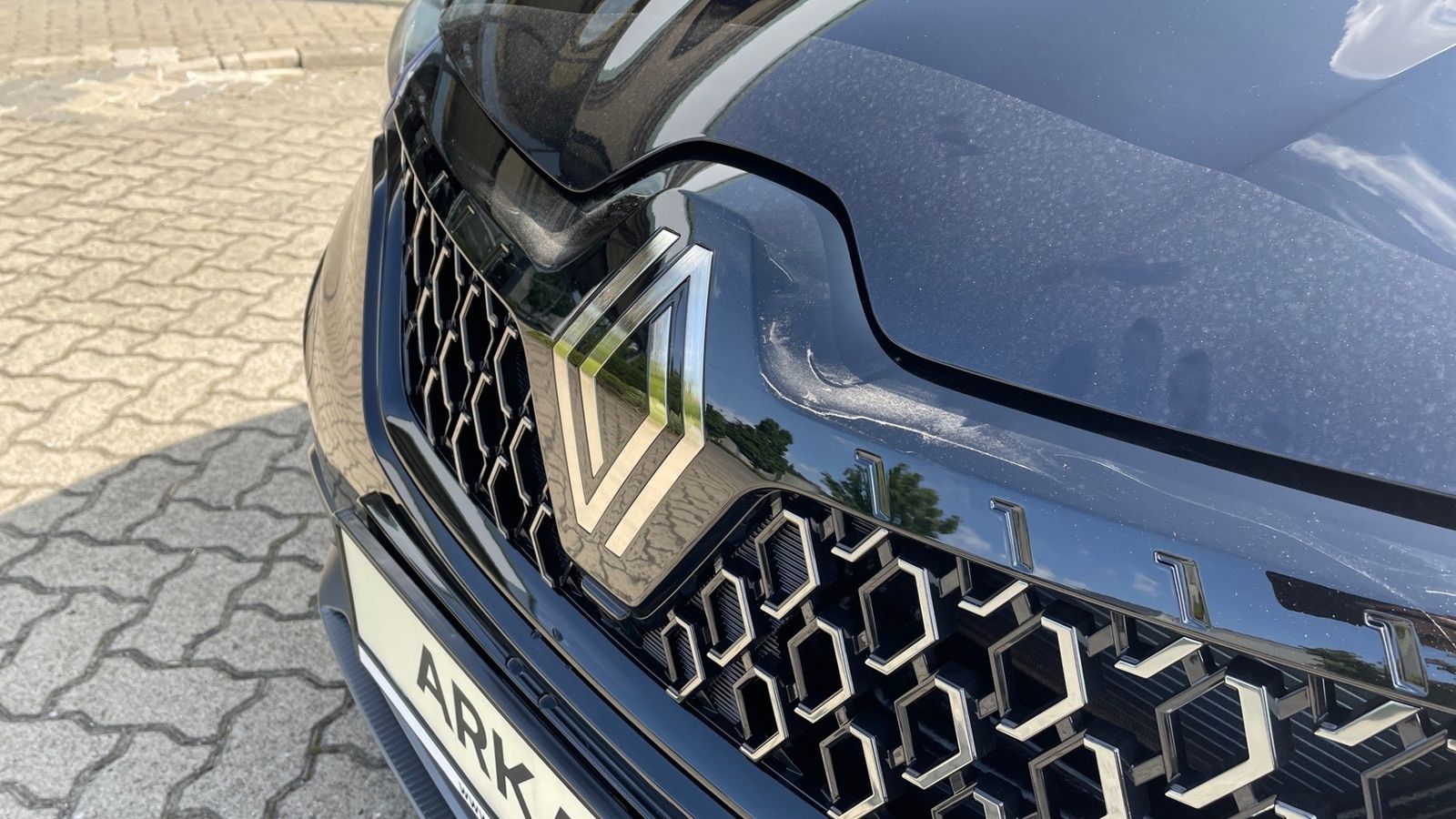 Renault Arkana ESPRIT ALPINE Full Hybrid - Samsaru's Car Outlet