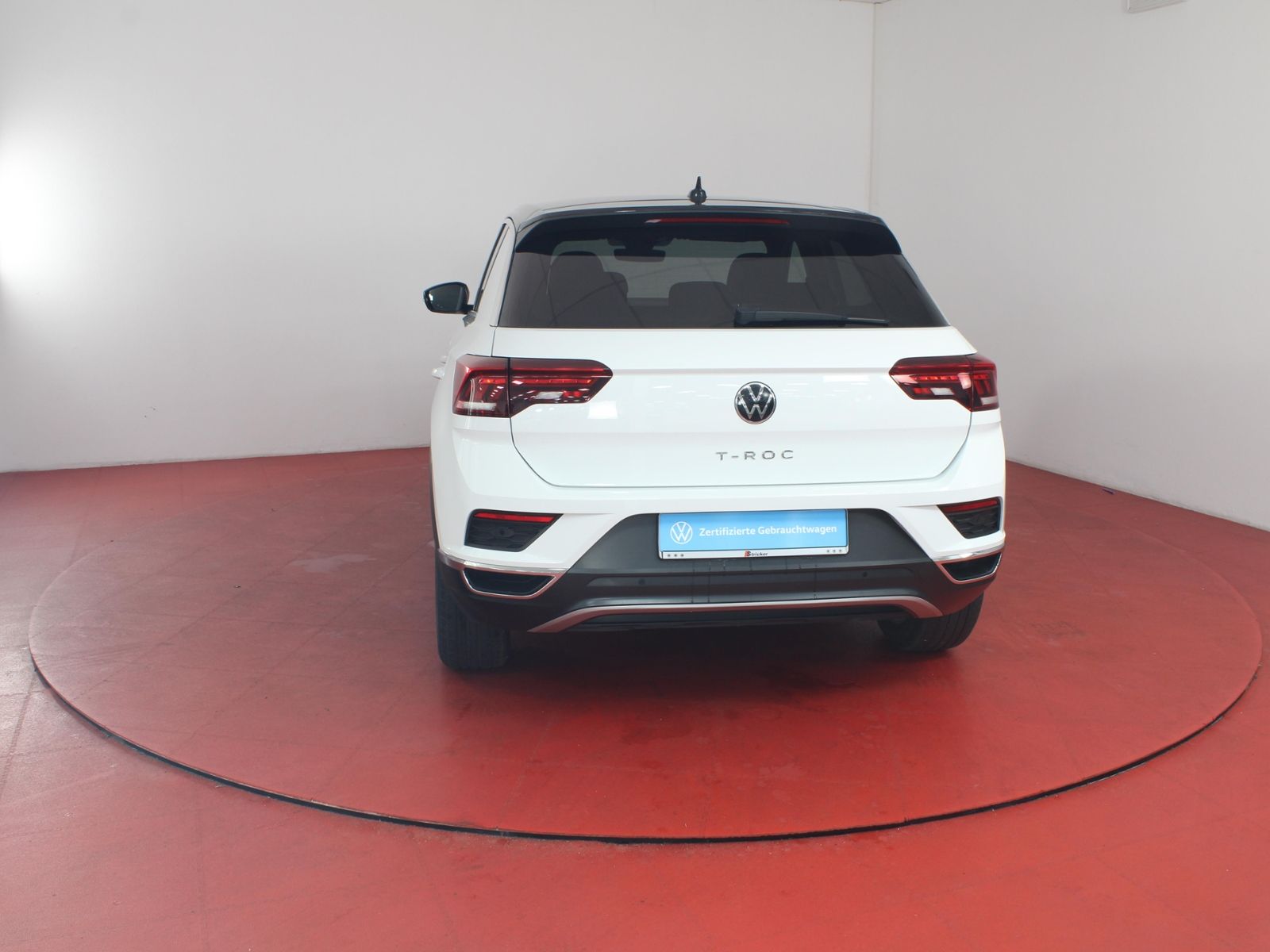 Volkswagen T-ROC 1.5TSI DSG - Samsaru's Car Outlet