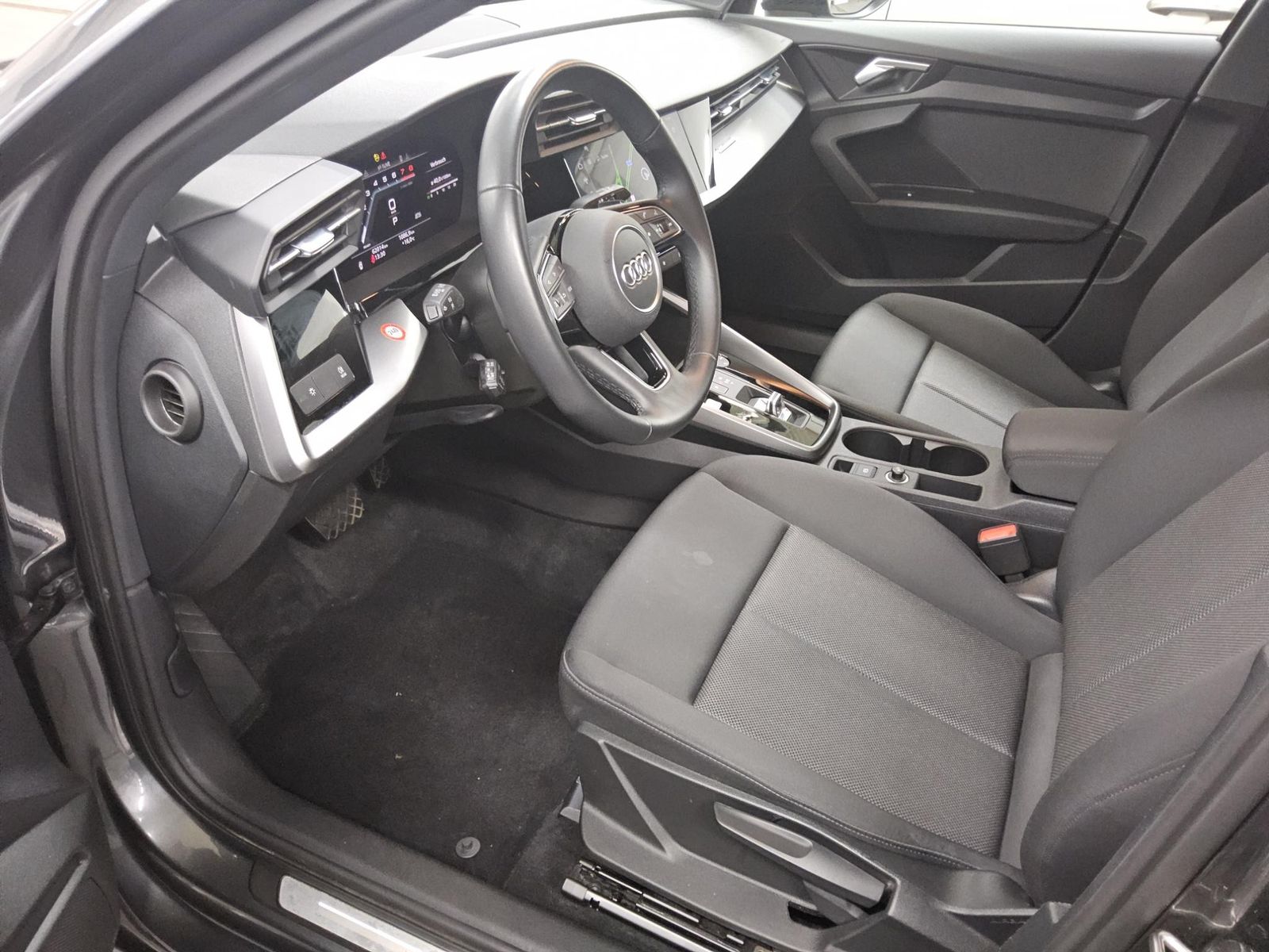 Audi A3 SB 30 TFSI S-Line Navi virtual LED ACC