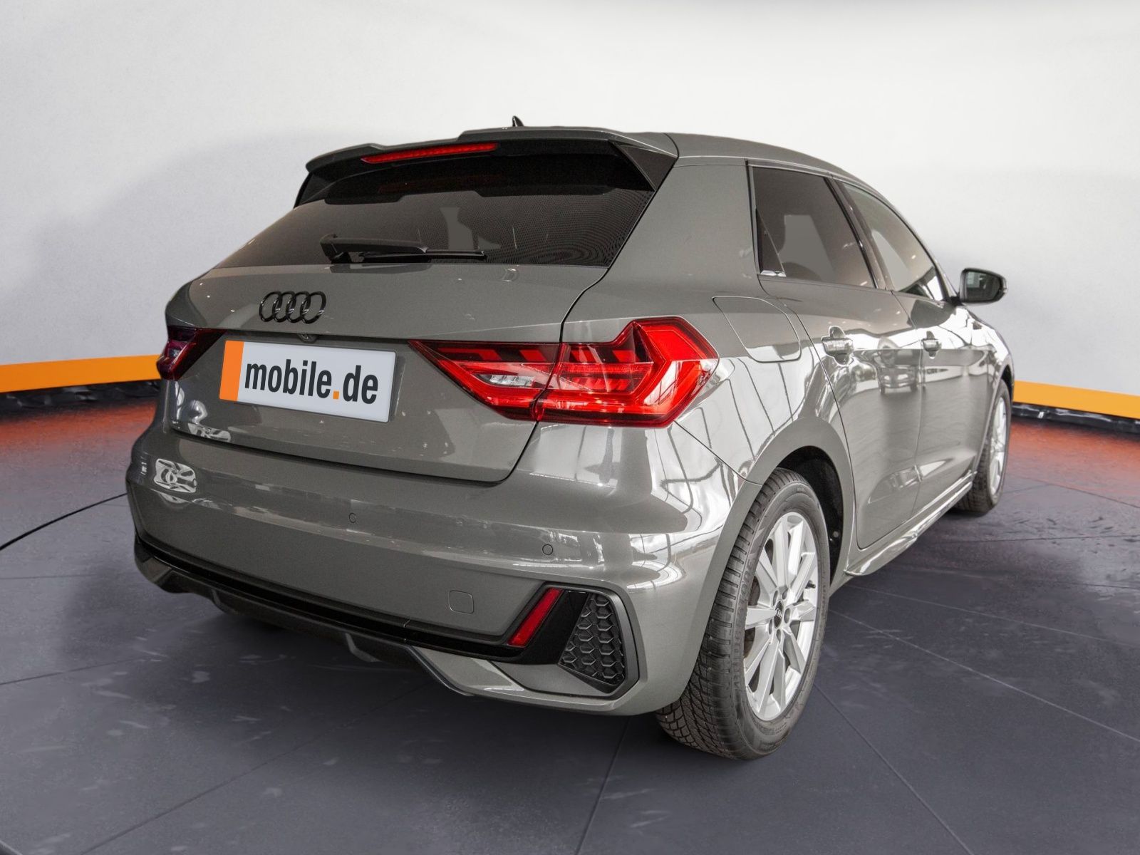 Audi A1 Sportback 30 TFSI S-line - Samsaru's Car Outlet