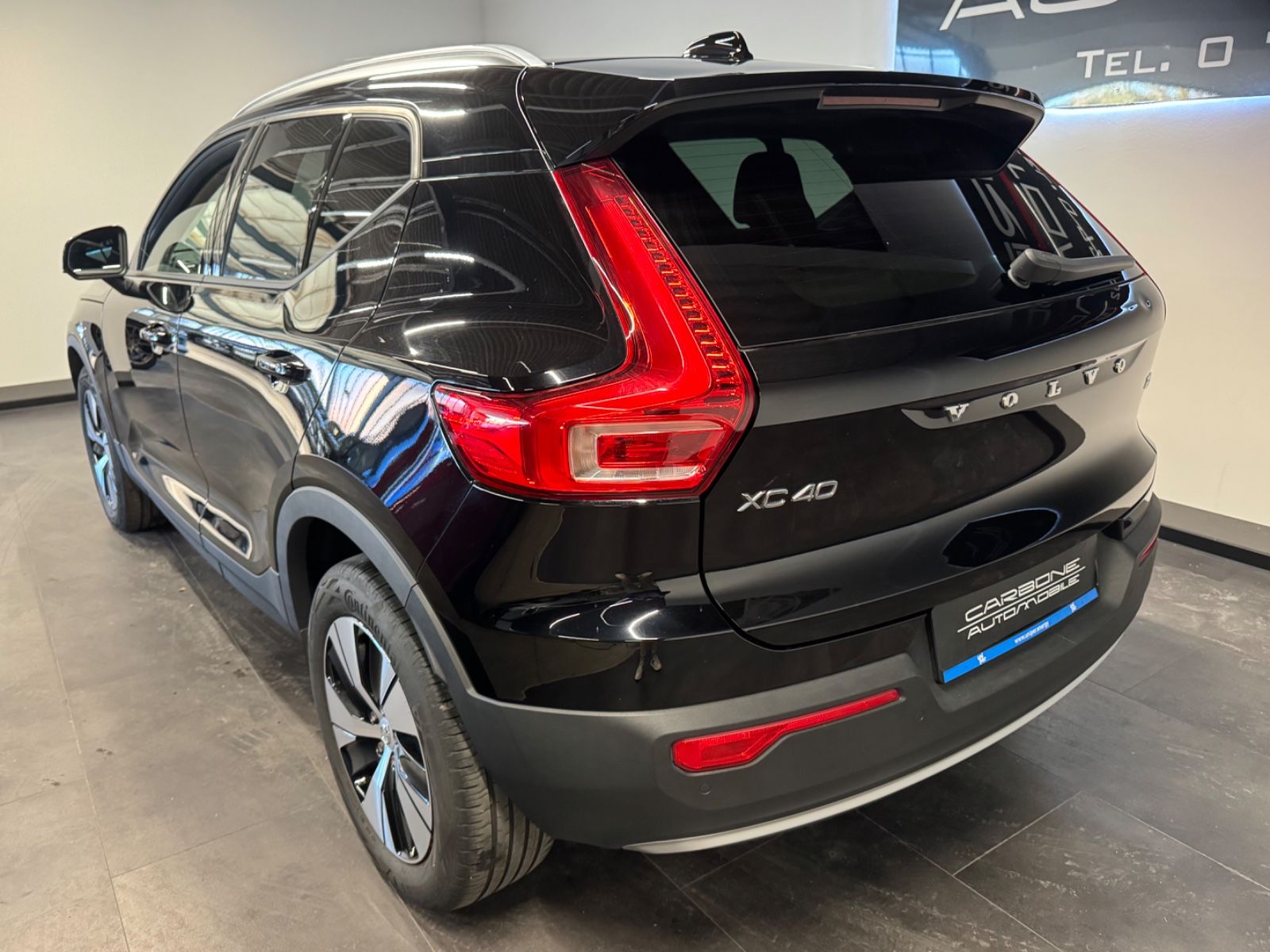 Volvo XC 40 Automatik**Navi+Kamera+AHK+Winter**
