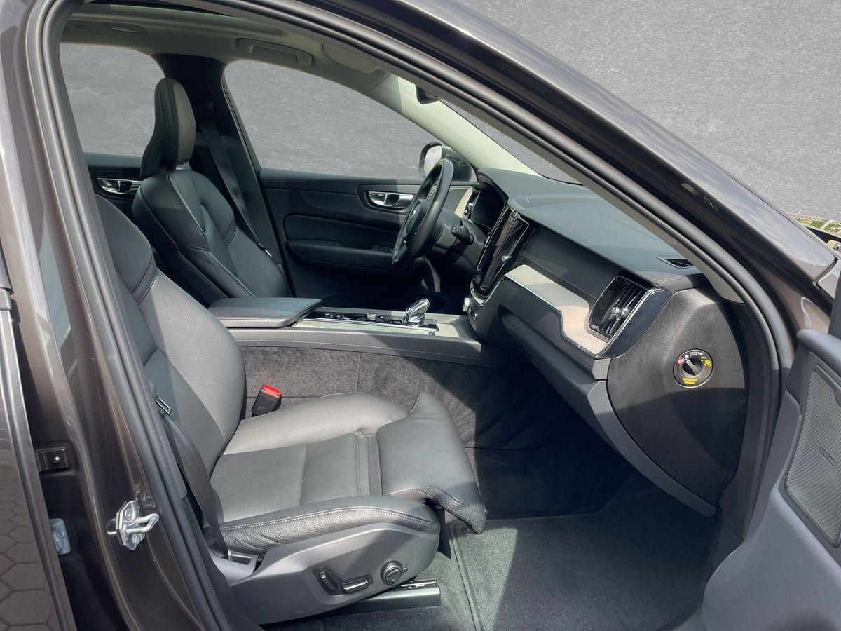 Volvo XC60 Inscription T8 Plug-In Hybrid AWD #AHK #ACC