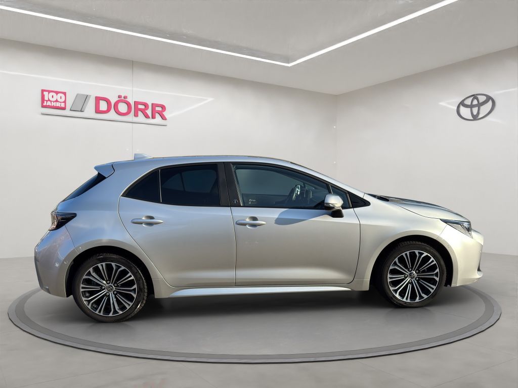 Toyota Corolla 1.8 Hybrid Team Deutschland Technik-Pack