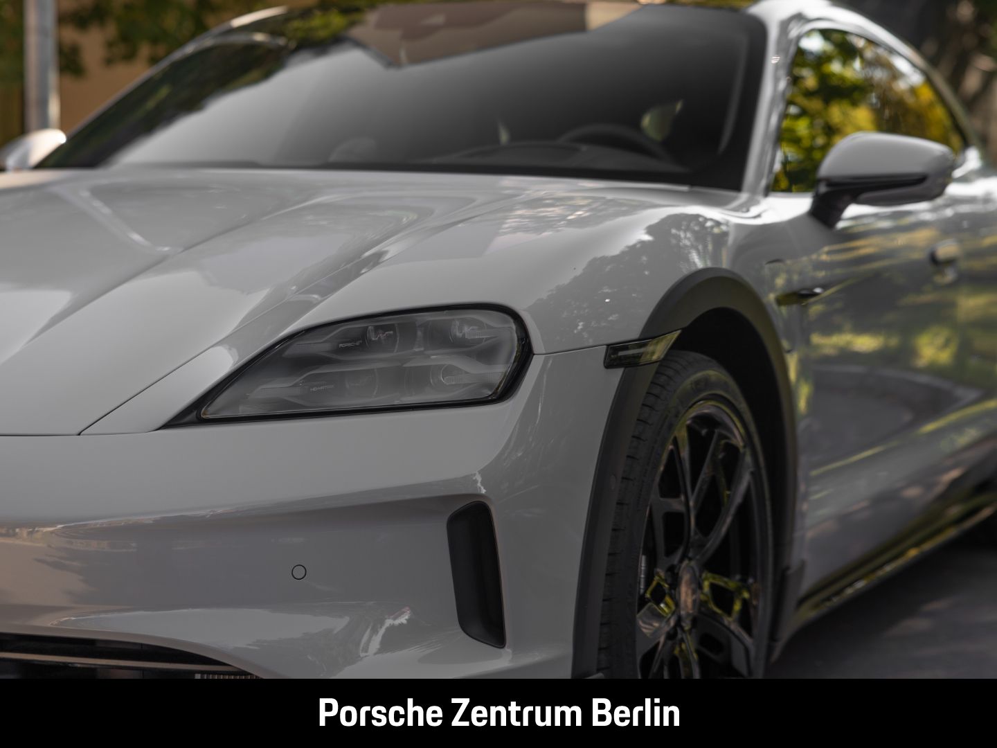 Porsche Taycan 4 Cross Turismo InnoDrive HD-Matrix LED