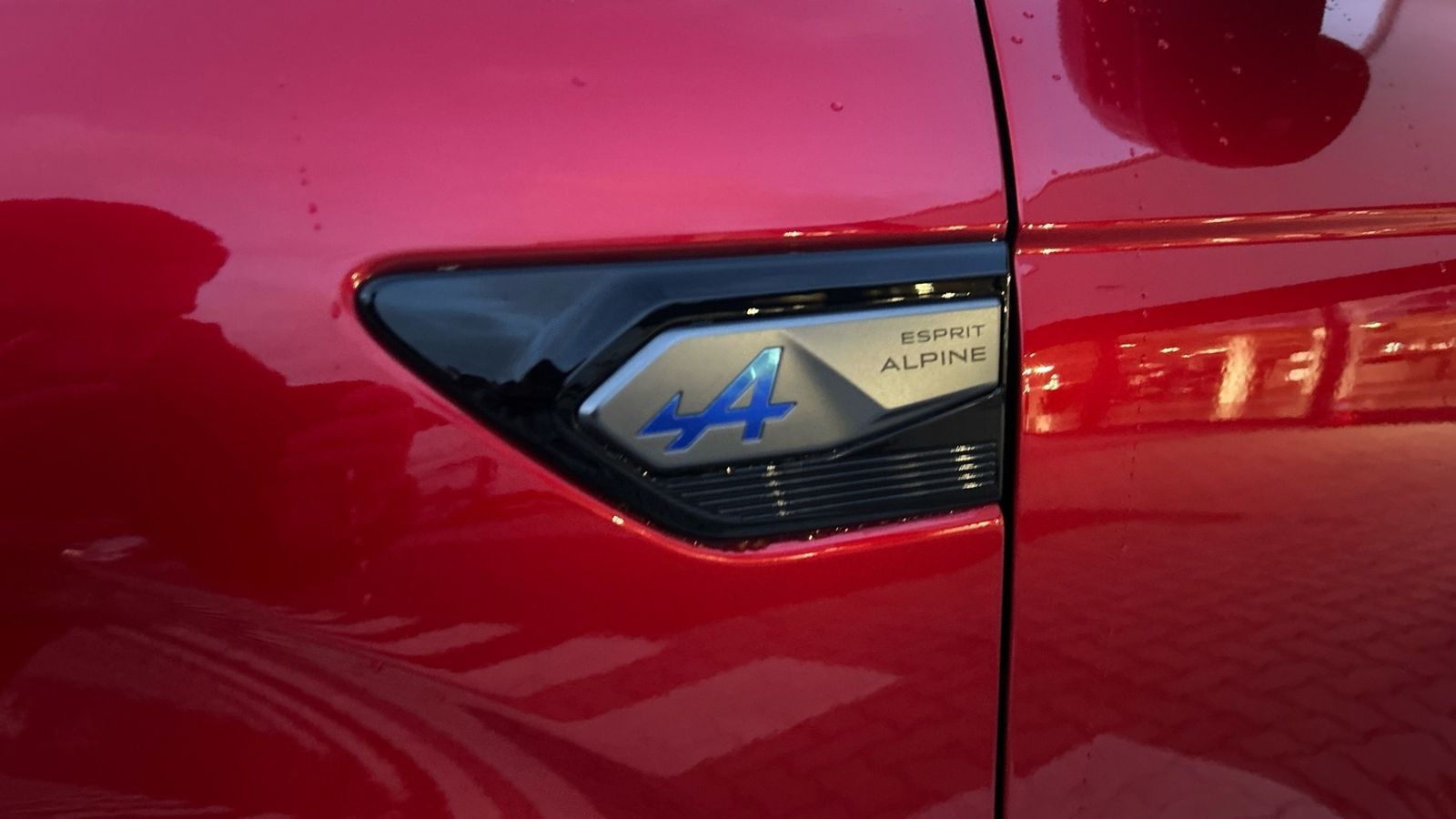 Renault Arkana ESPRIT ALPINE MildHybrid - Samsaru's Car Outlet