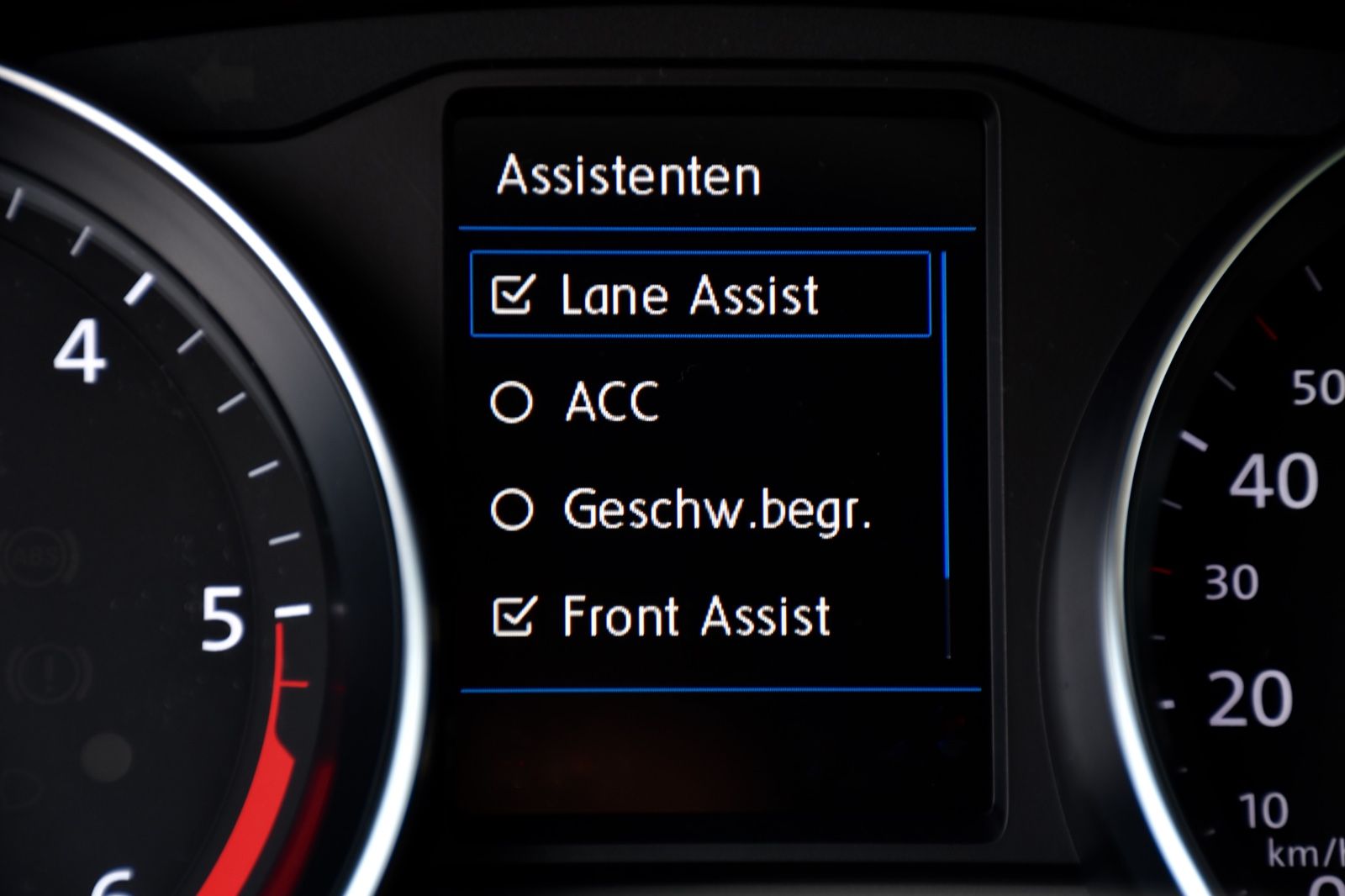 Volkswagen Passat Var Elegance - Samsaru's Car Outlet