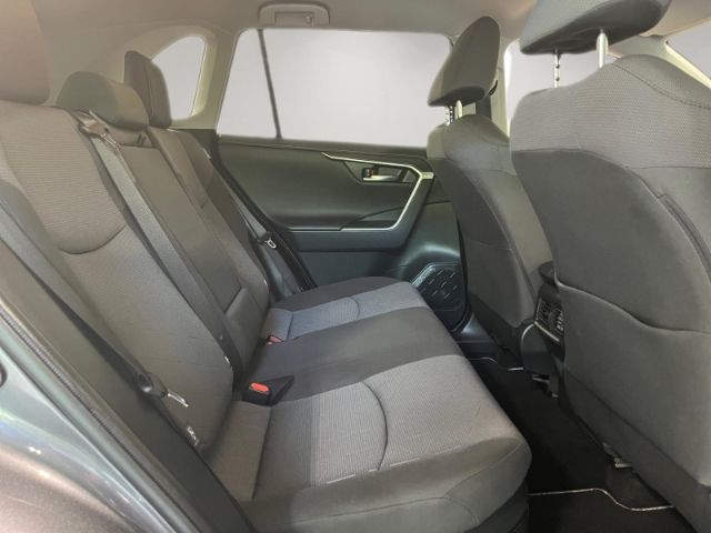 Toyota RAV 4 2.5 VVT-i Hybrid Club - Samsaru's Car Outlet