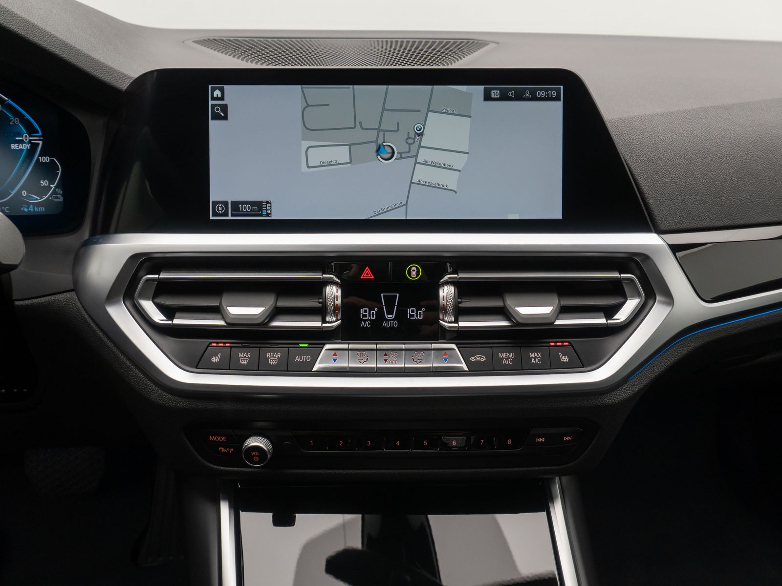 BMW 320e Sport Line - Samsaru's Car Outlet