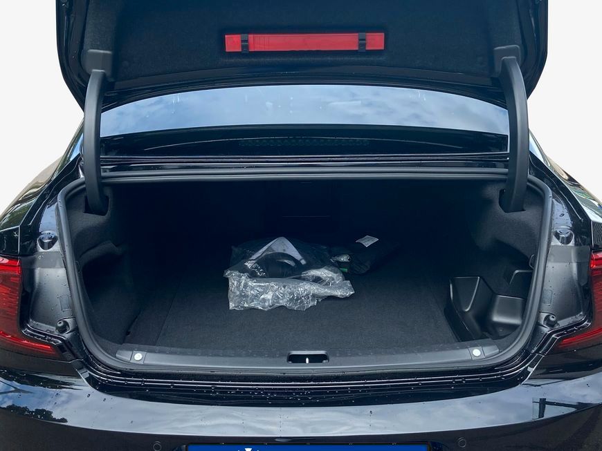 Volvo S90 T8 Recharge AWD Ultimate Dark