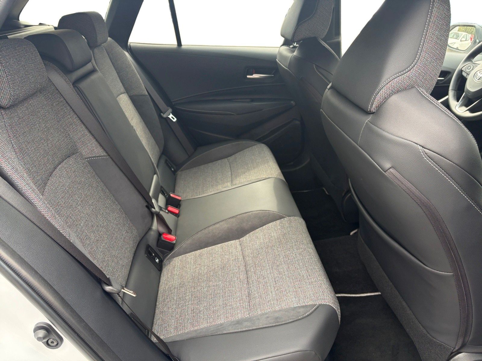 Toyota Corolla TS Hybrid Teamplayer *Technik-Paket