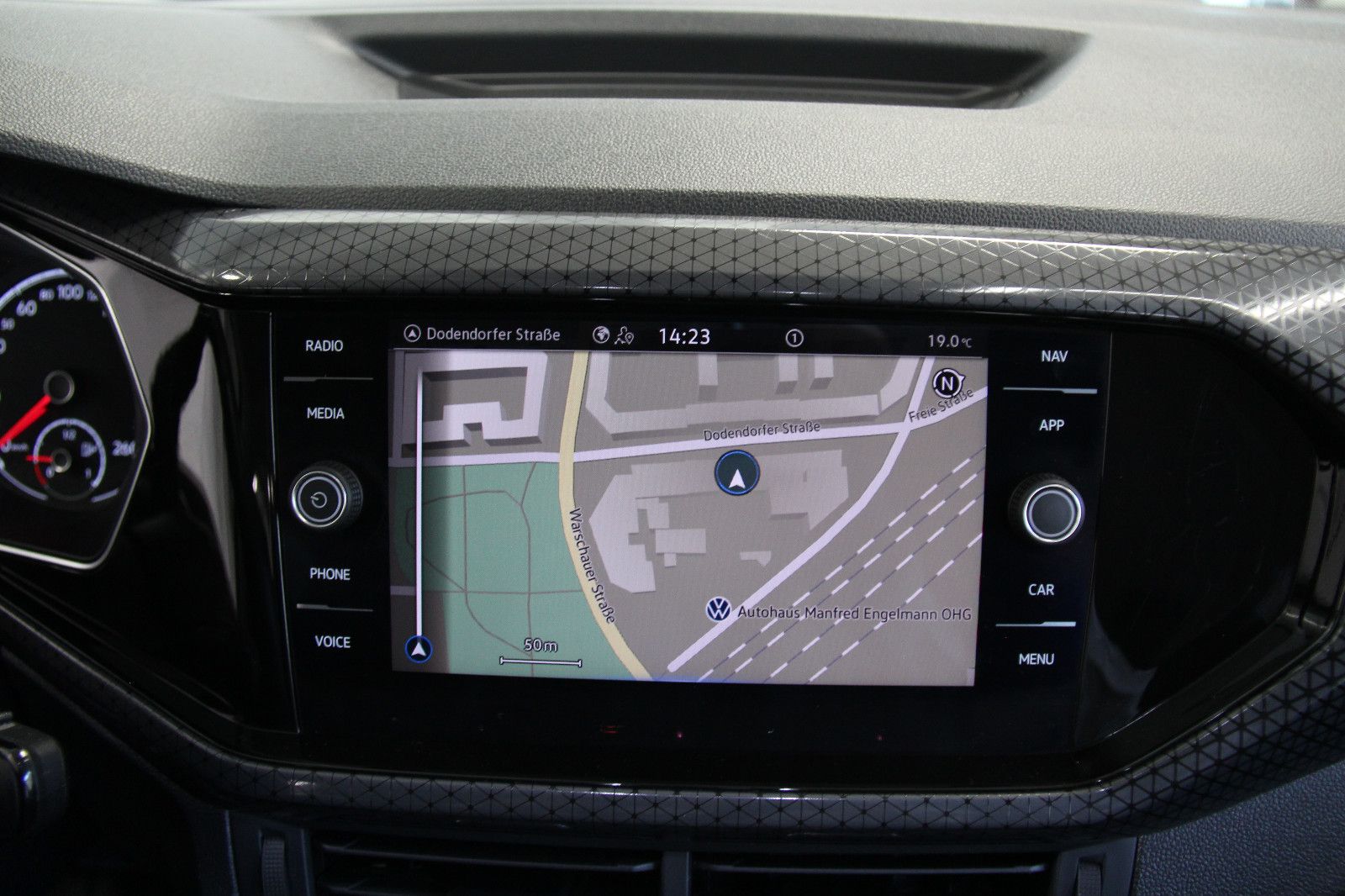 Volkswagen T-Cross Style - Samsaru's Car Outlet