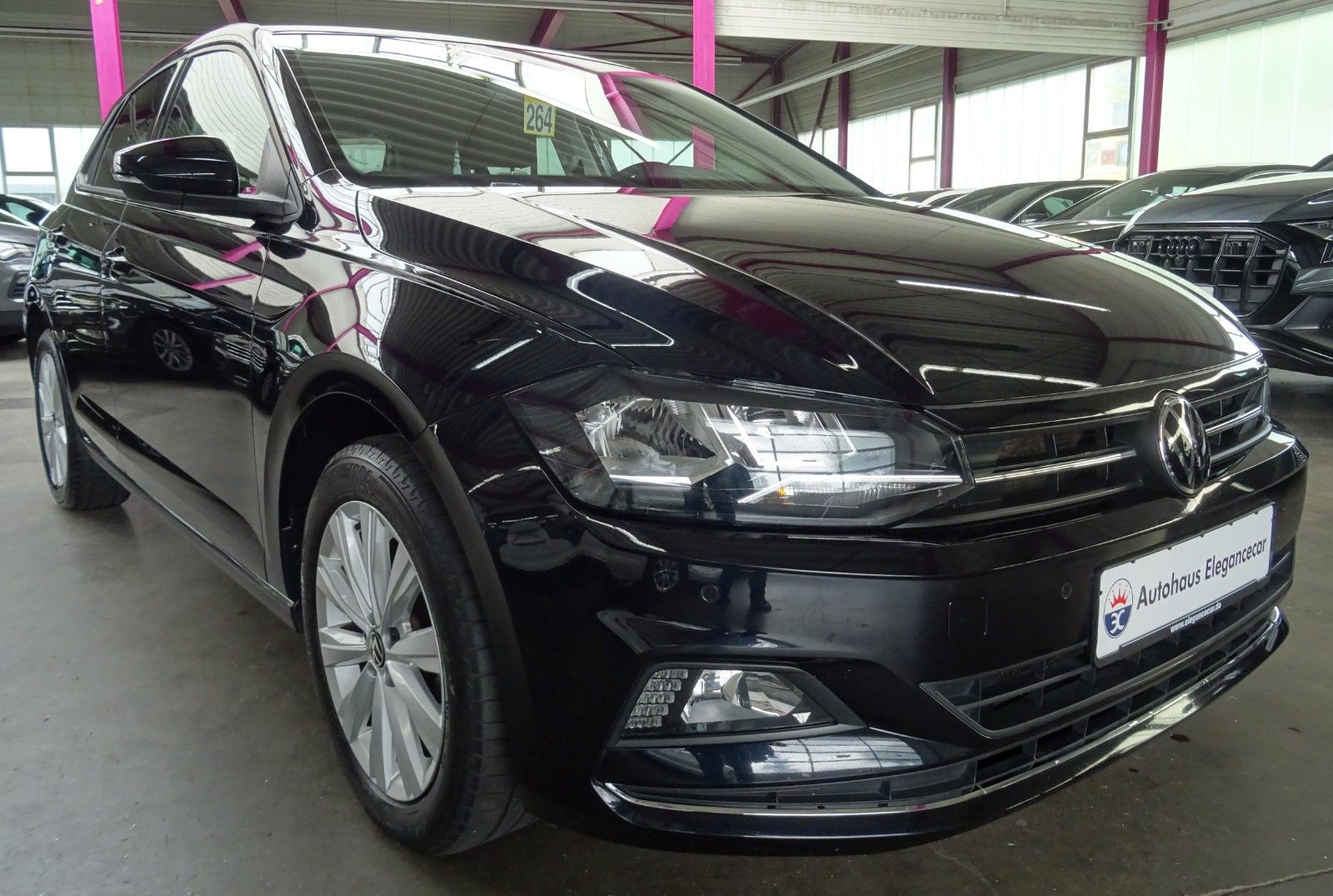 Volkswagen POLO 1.0 TSI Highline - Samsaru's Car Outlet