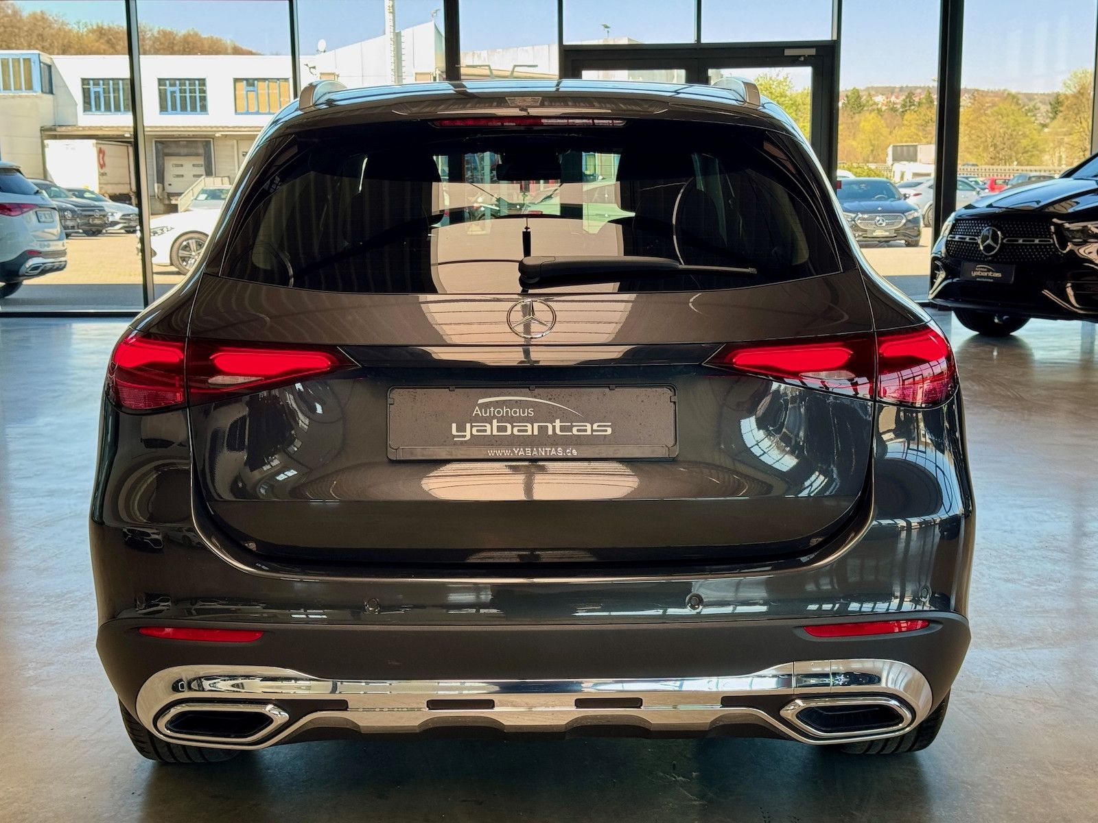 Mercedes-Benz GLC 220 d 4M - Samsaru's Car Outlet