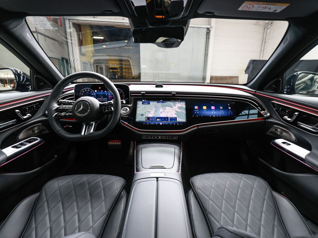 Mercedes-Benz E 450 d 4M T AMG Line NIGHT AHK STANDHZ. PANO BT