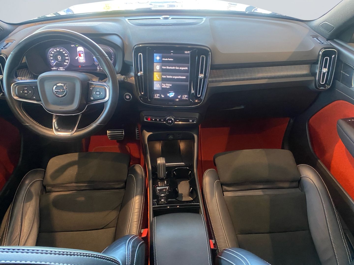 Volvo XC40 T5 Recharge DKG R-Design *AHK*360°*Pano*H/K