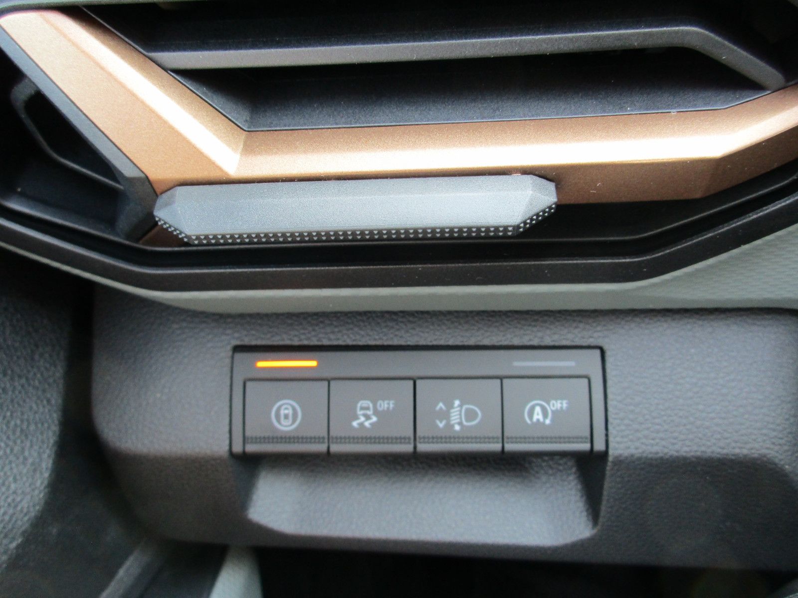 Dacia Duster III TCe 130 Extreme 4x4 - Samsaru's Car Outlet
