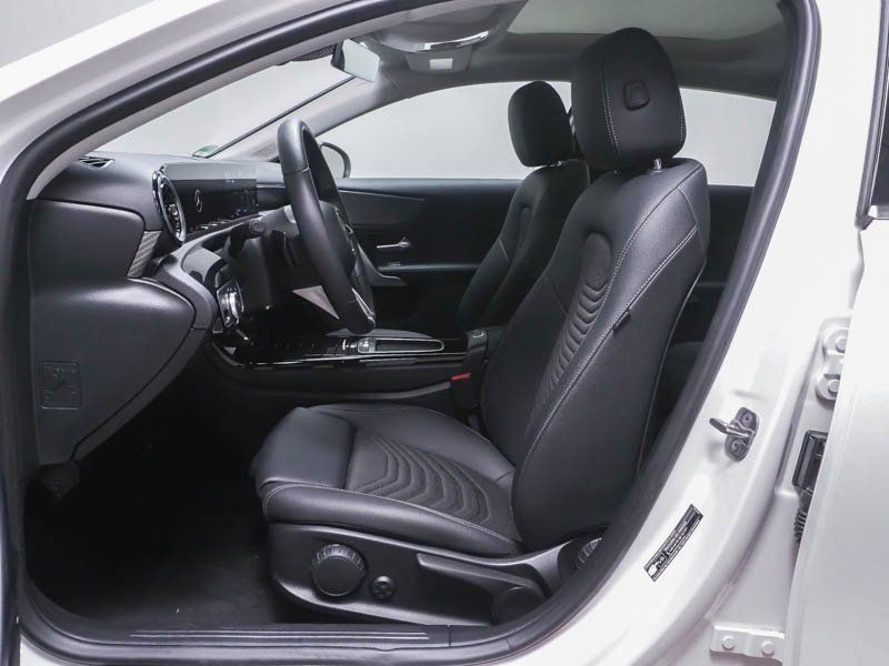 Mercedes-Benz A 180 LIMOUSINE Progressive - Samsaru's Car Outlet