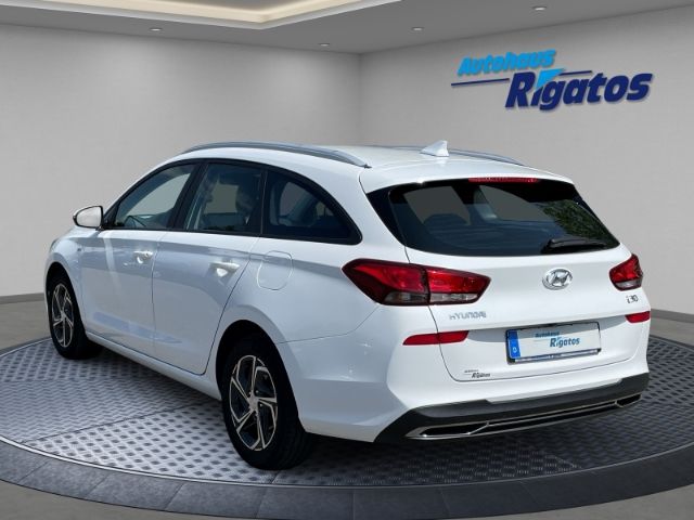 Hyundai i30 cw 1.6 CRDi Mild-Hybrid Trend - Samsaru's Car Outlet
