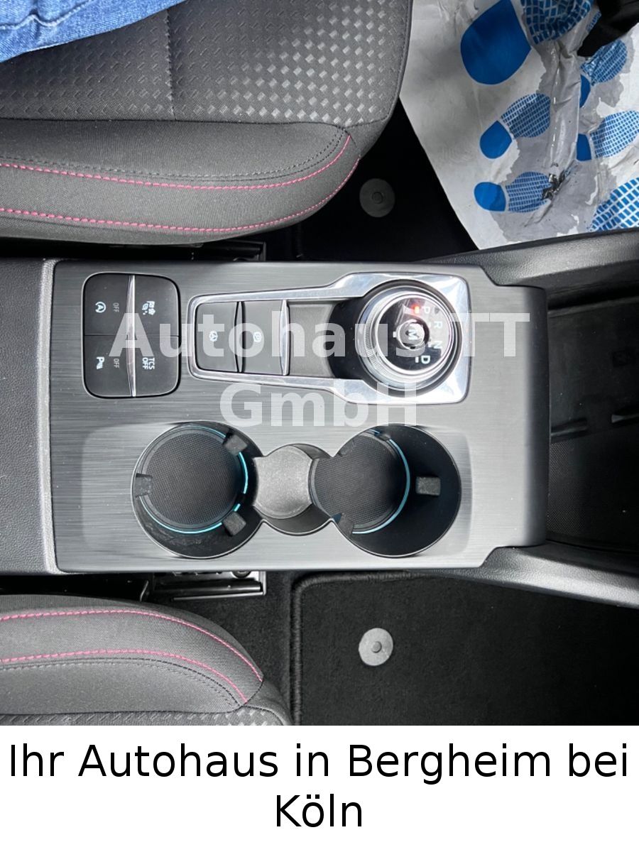 Ford Focus ST-Line Turnier - Samsaru's Car Outlet