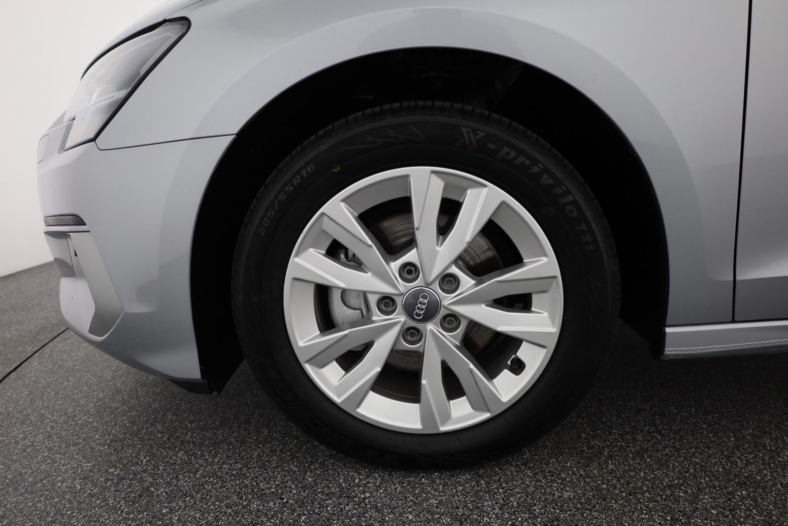 Audi A3 35 TDI S-Tronic Limousine LED Navi AHK Tempo