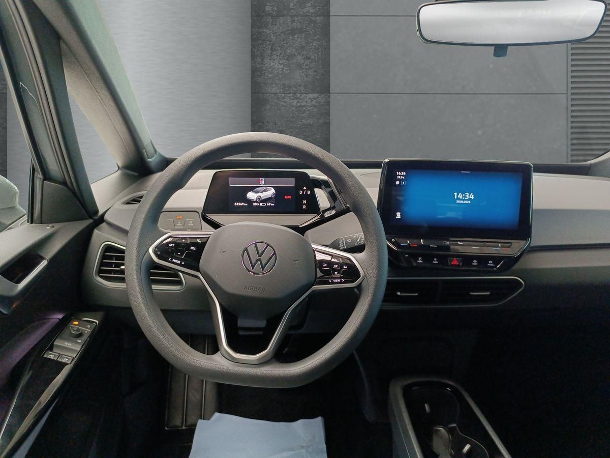 Volkswagen ID.3 45 KWh Pure Performance - Samsaru's Car Outlet