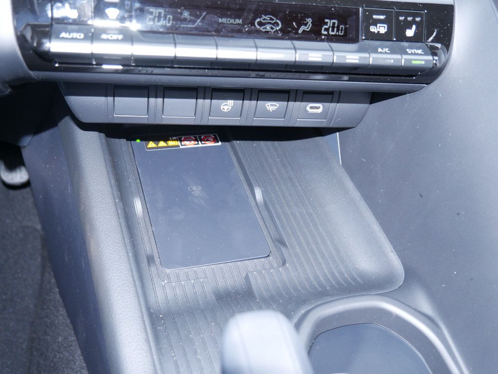Toyota C-HR 1.8 Hybrid - Samsaru's Car Outlet