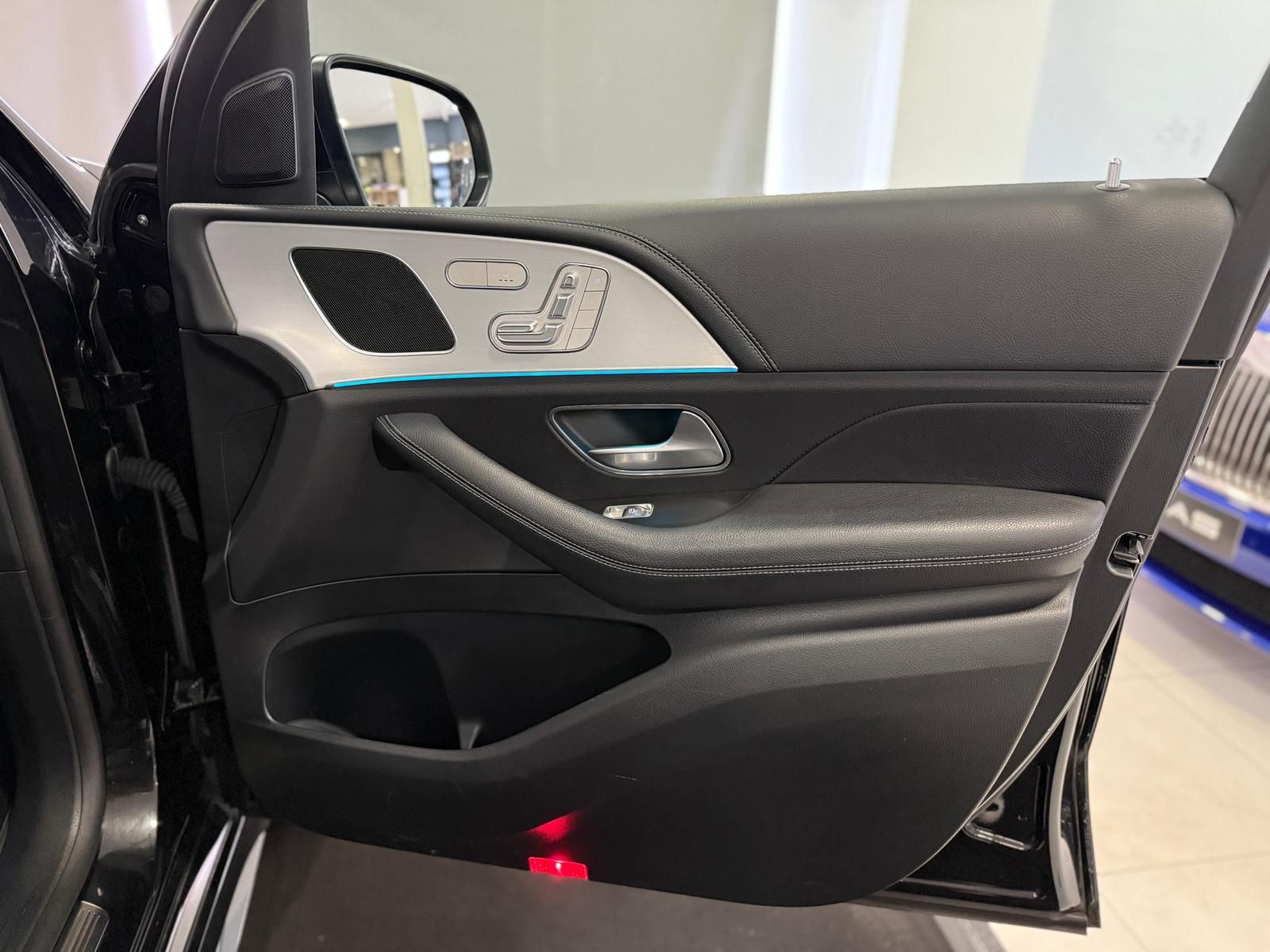 Mercedes-Benz GLE 400 d 4M AMG*PANO*HUD*AIRMATIK*AHK*22 ZOLL*
