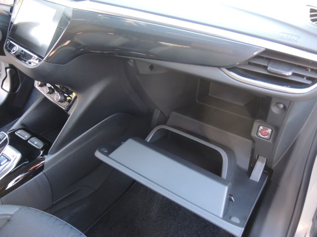 Opel Corsa F 1.2 Direct Turbo AT Elegance - Samsaru's Car Outlet