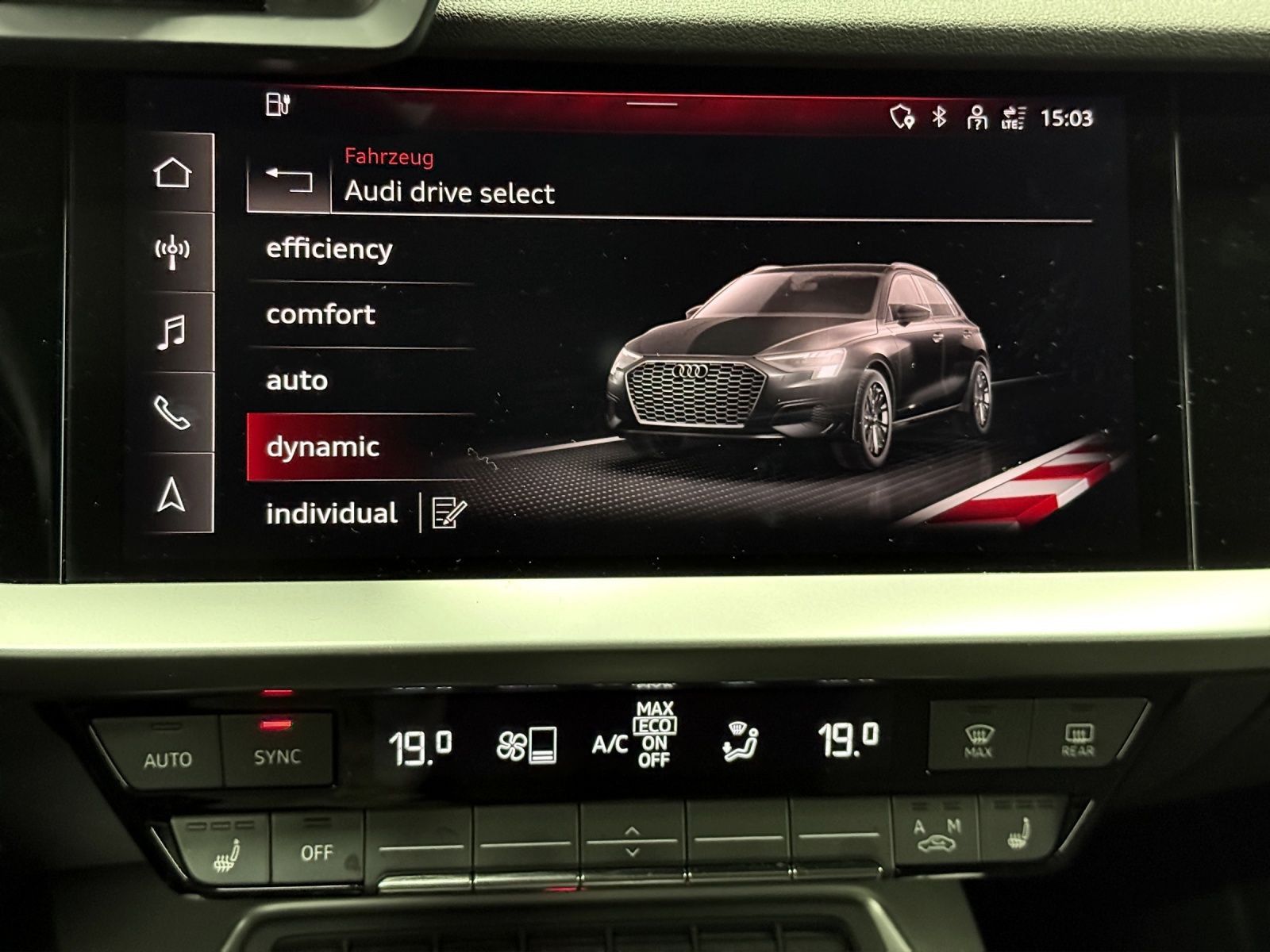 Audi A3 Sportback 45 TFSI e S LINE NAVI KAMERA LM