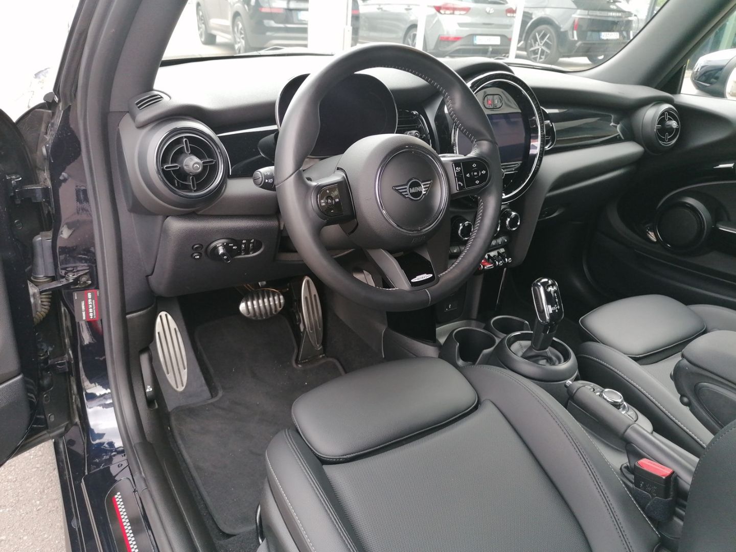 MINI Cooper Cabrio JCW - Samsaru's Car Outlet