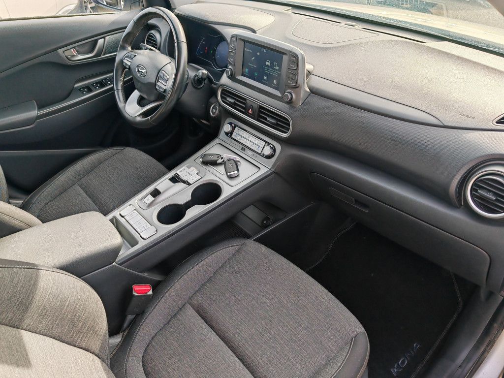 Hyundai Kona 204 Elektro - Samsaru's Car Outlet