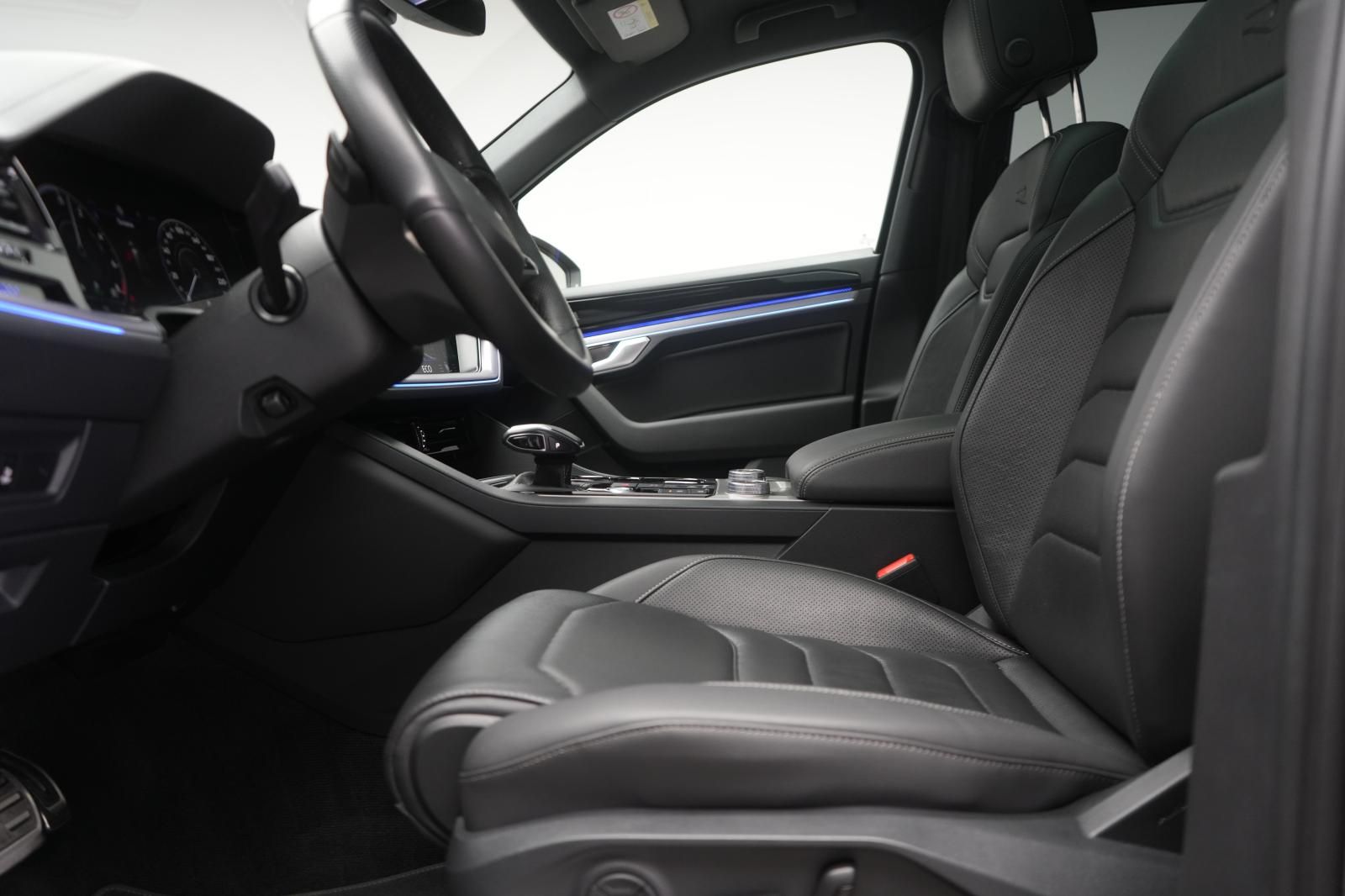 Volkswagen Touareg  3.0 V6 e-Hybrid 4Motion R Leder/Matrix/